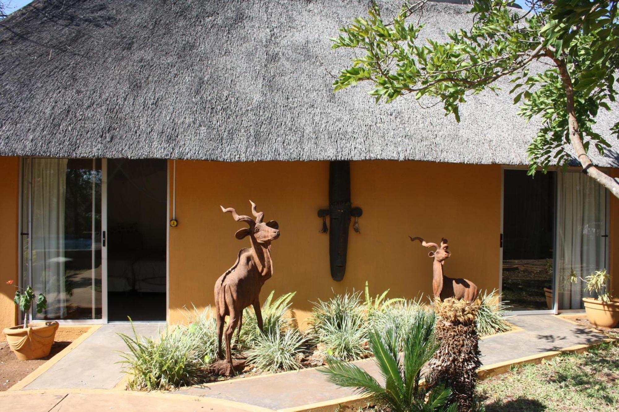 Normann Safari Bush Lodge Phalaborwa Eksteriør bilde