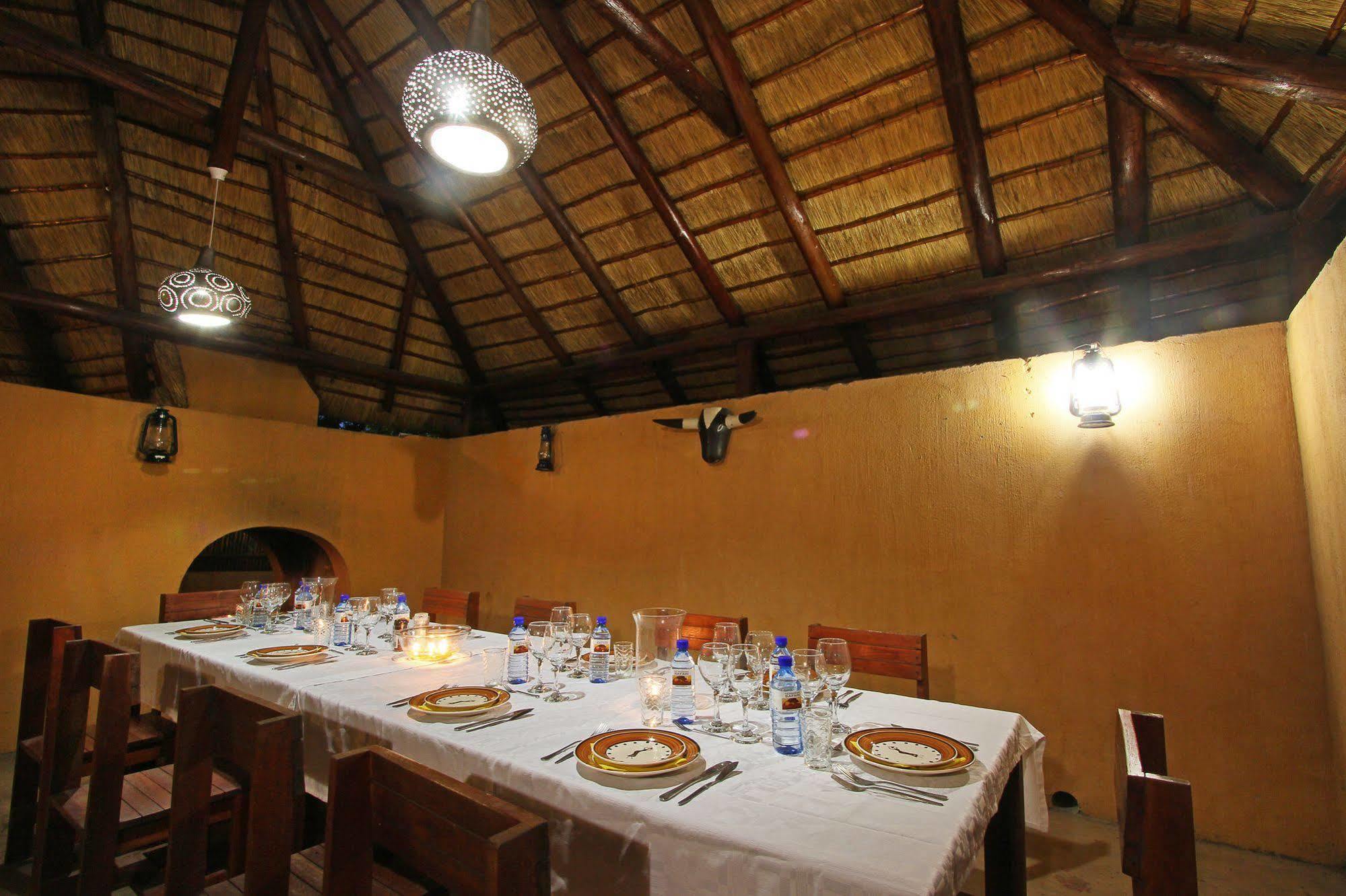 Normann Safari Bush Lodge Phalaborwa Eksteriør bilde