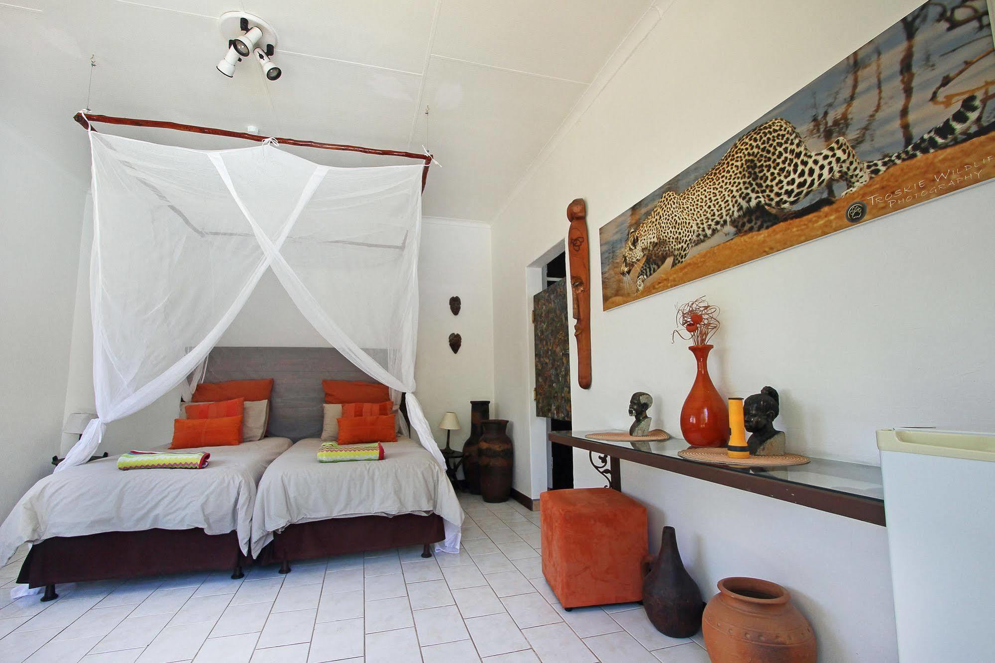Normann Safari Bush Lodge Phalaborwa Eksteriør bilde